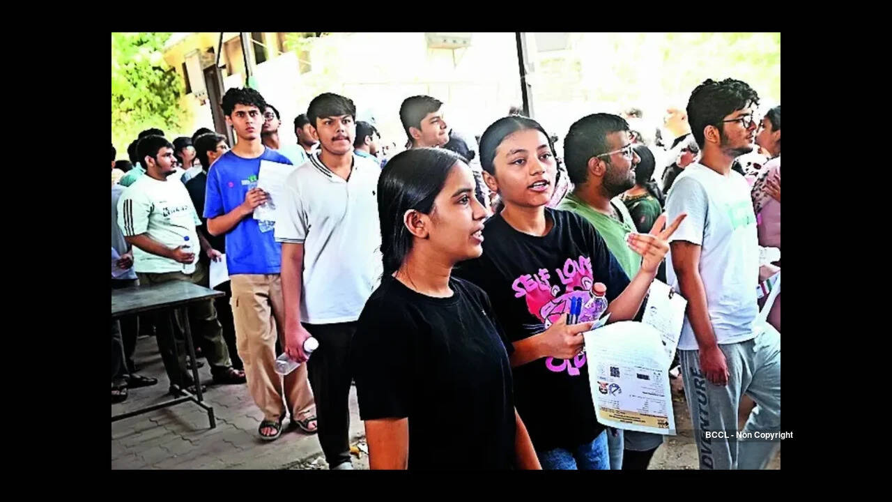 Maharashtra LLB admissions 2026: CET Cell extends CAP Round-I Option Form deadline to August 11