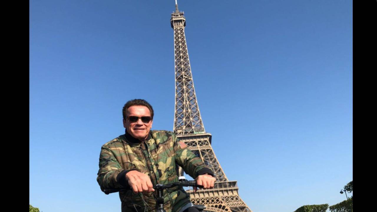 Exploring Paris on a bicycle
