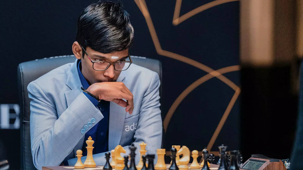 Praggnanandhaa beats Sindarov to share Sinquefield Cup lead