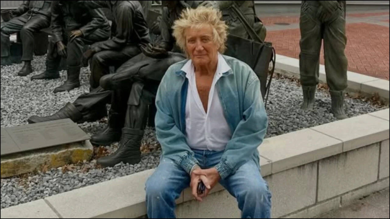 Rod Stewart cancels upcoming tour dates after his heart surgery