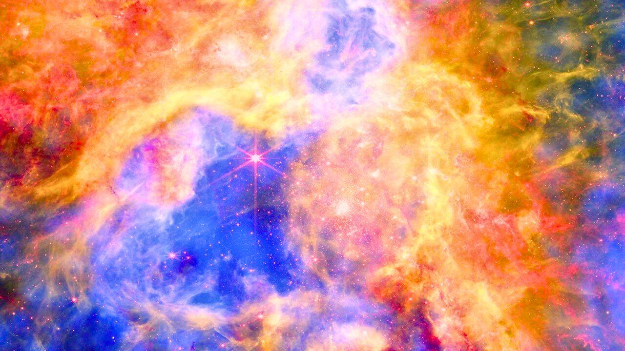 Tarantula Nebula image reveals young stars, hot gas, and cool dust<br>