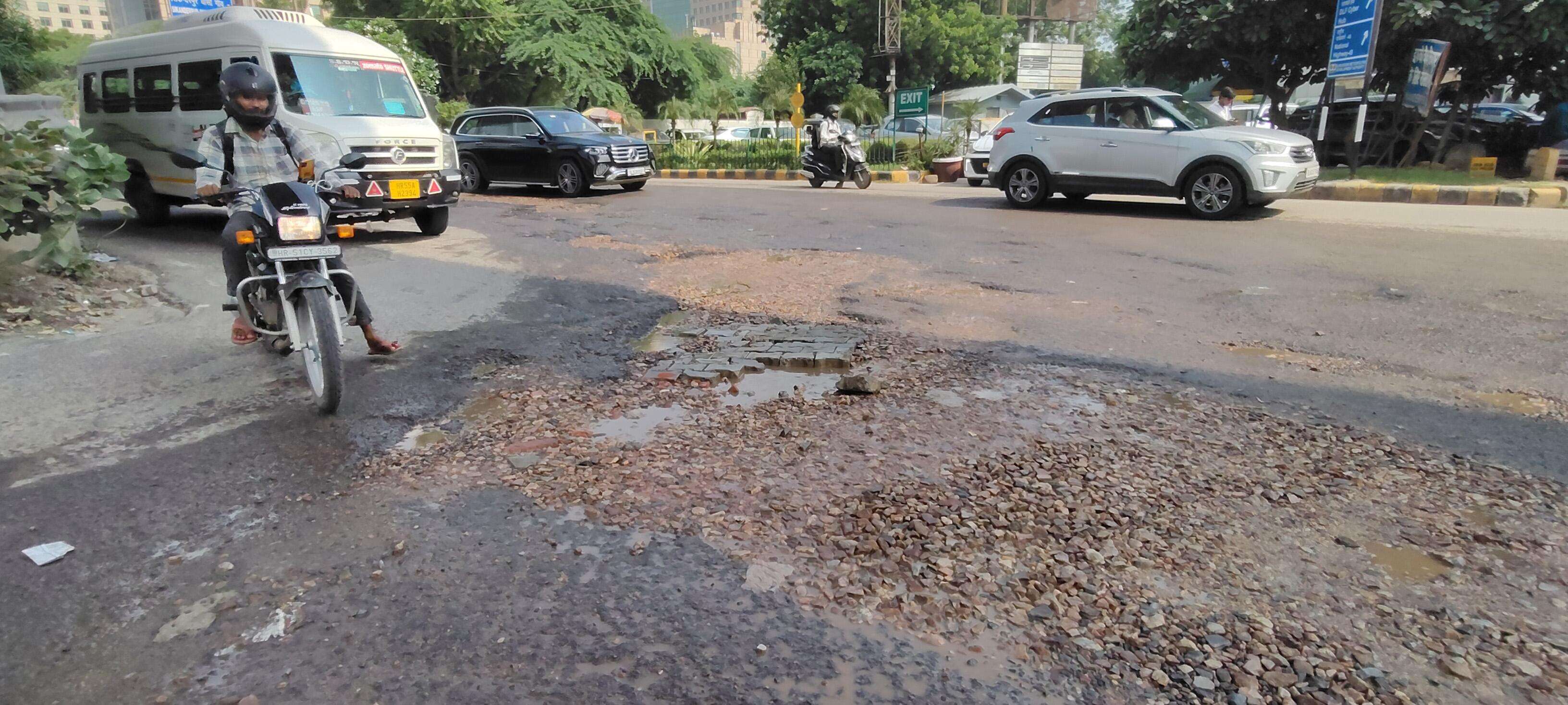 POTHOLES-7.jpg
