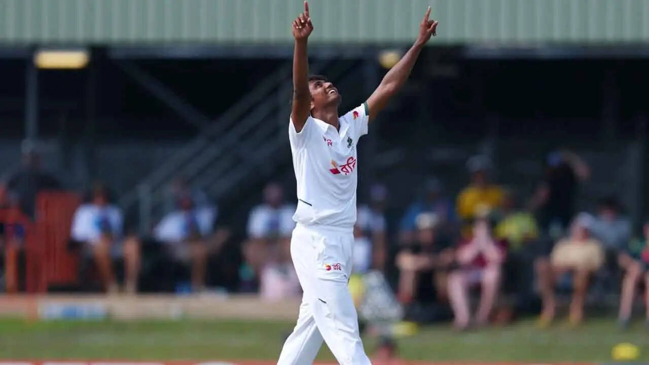 AUS vs BAN LIVE: Bangladesh bowlers leave Australia reeling in Darwin