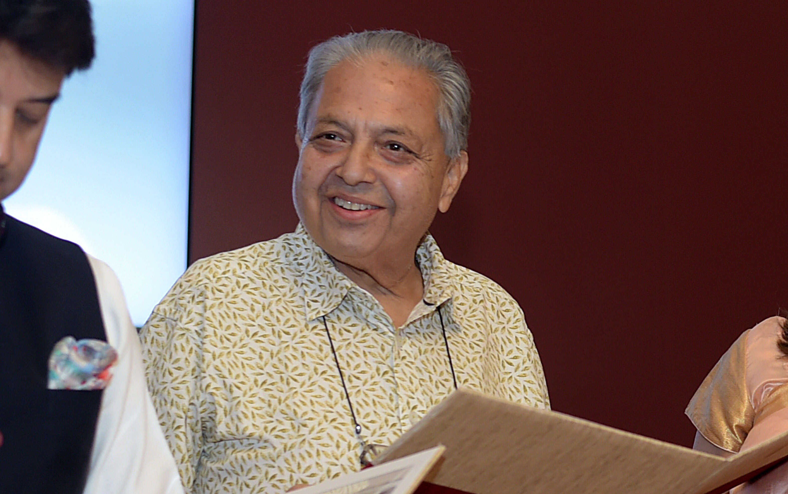 Dr Rajiv Lochan