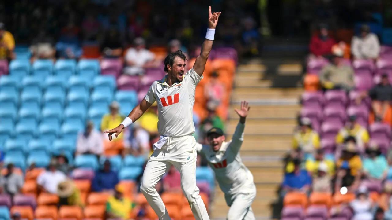 Mitchell Starc surpasses Kapil Dev as Bangladesh take 150-run lead in opening Test in Australia
