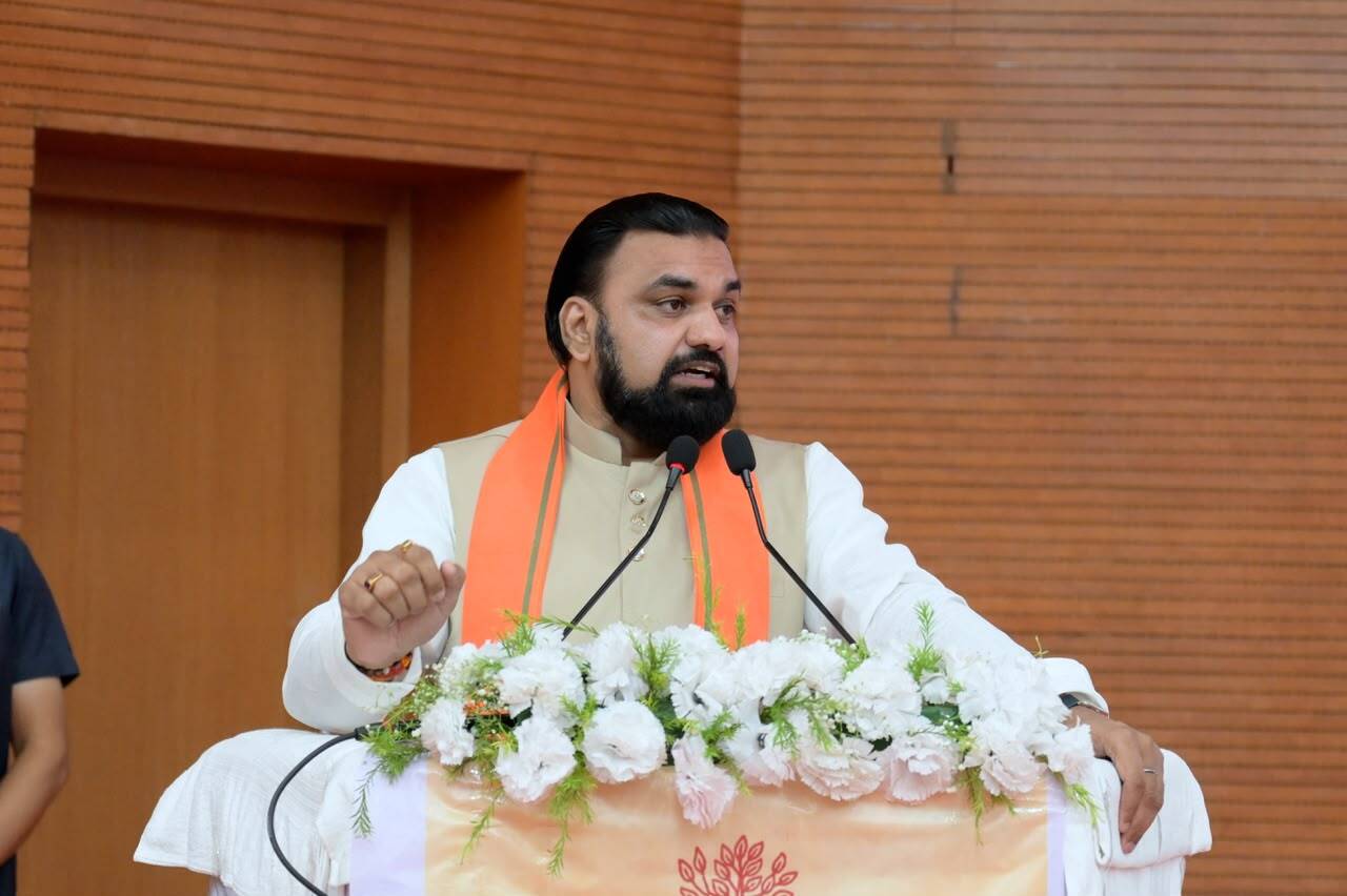 Samrat criticizes Rahul for remarks targeting the prime minister