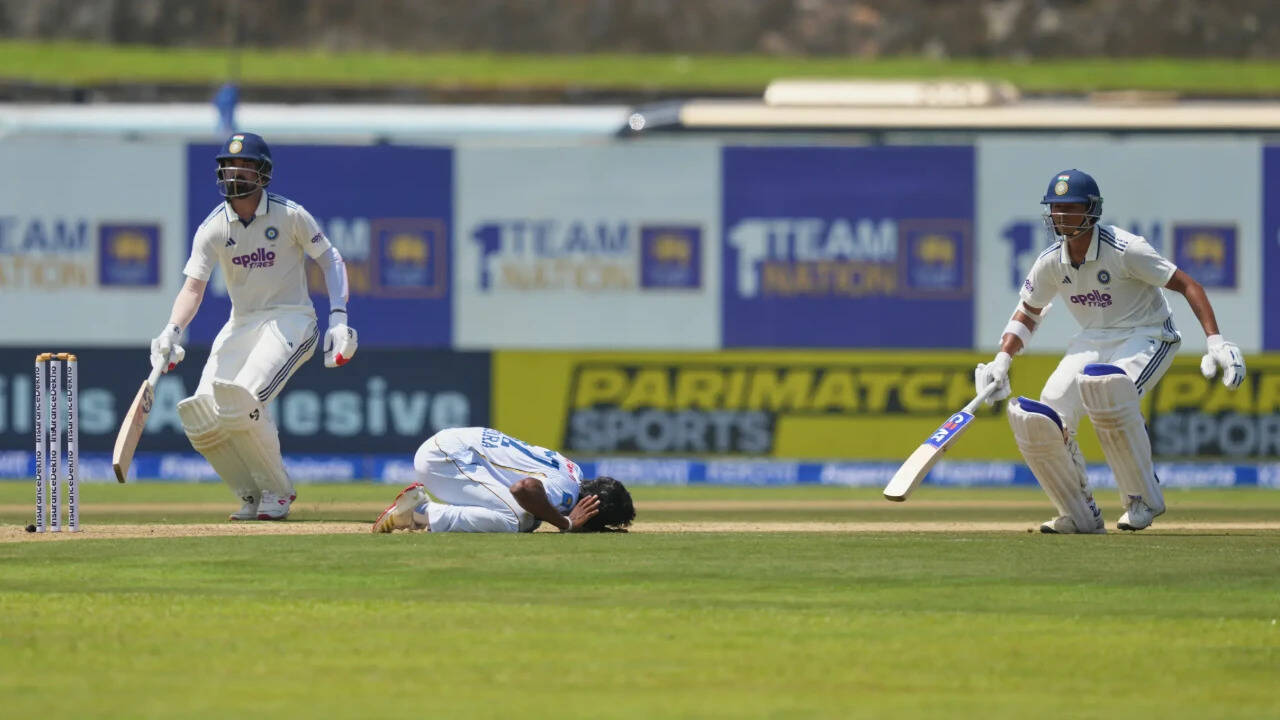 Chaos in Galle! Jaiswal's bizarre run-out leaves Rahul and India stunned - Watch