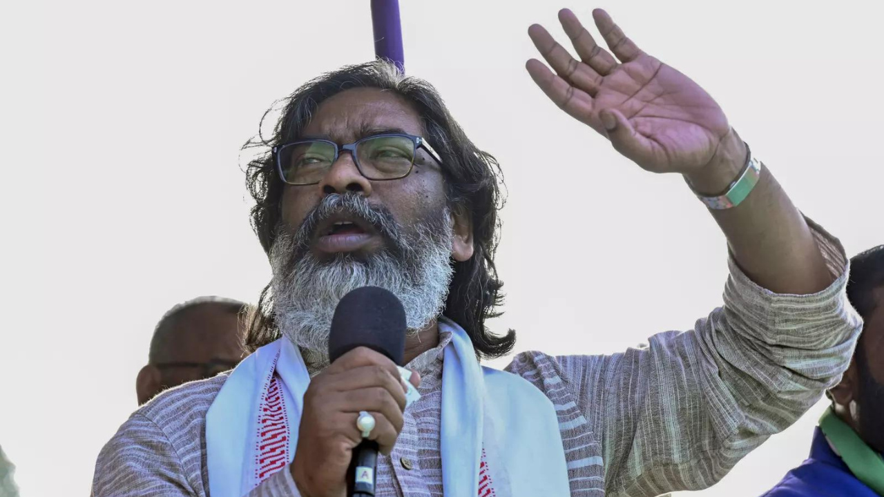 'Transparent examination will be ensured': CM Hemant Soren to protesting Jharkhand students