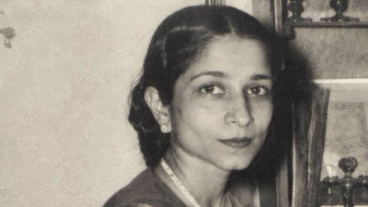 She replaced Gandhi’s charkha with the Ashoka Chakra on India’s national flag: The story of Surayya Tyabji, the artist behind the tricolour
