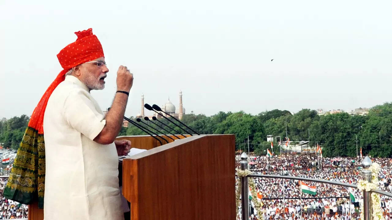 'Remove bulletproof glass or I wont speak': PM told officers ahead of 2014 I-Day