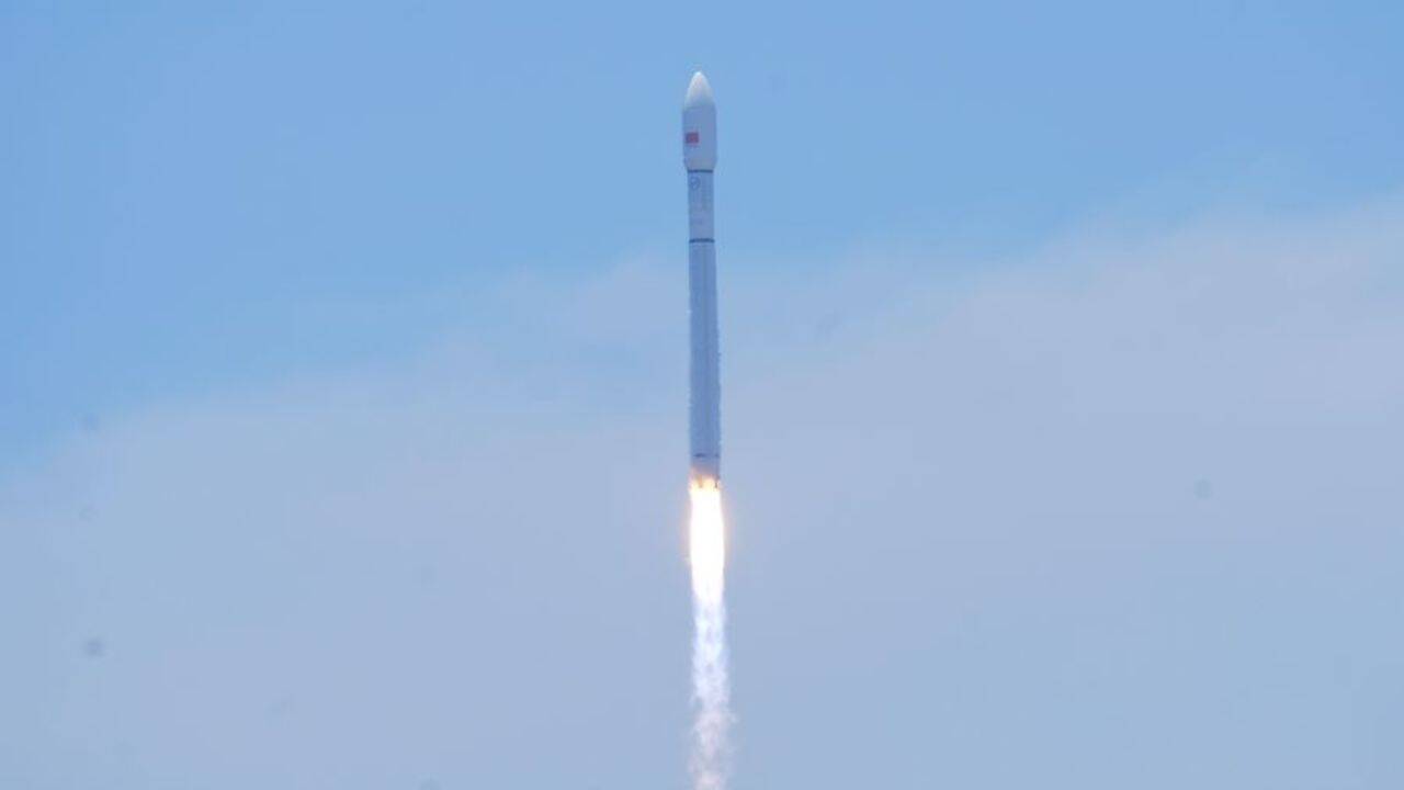 China launches 24th batch of low-orbit internet satellites from Hainan site