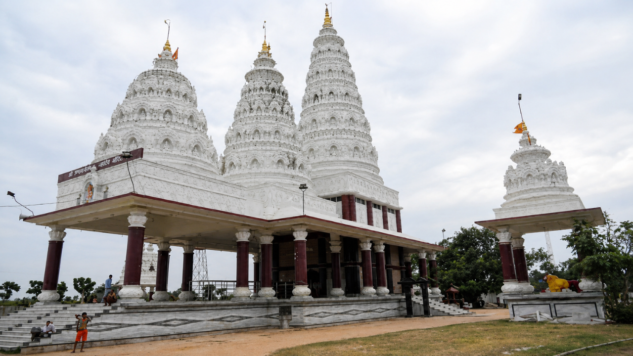 7 killed, several injured in stampede-like incident at Bihar’s Lakhisarai temple