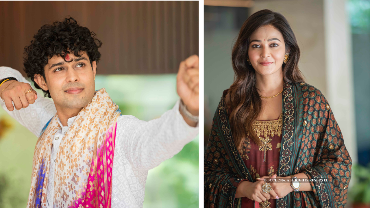Devesh Sharma (L), Kaveri Priyam (R )
