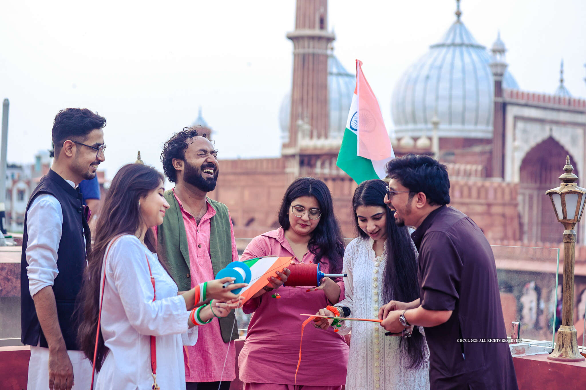 Learning the ropes – or rather, the threads – of the charkhi, old friends and new came together to make memories under the Old Delhi sky