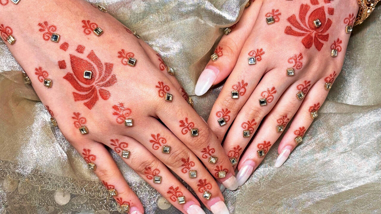 Those skipping mehendi can turn to kundan embellishments to dress up their hands
