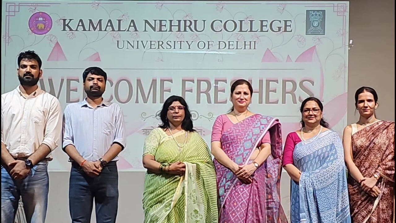 Kamala Nehru College hosts week-long Deeksharambh foundation programme for new students