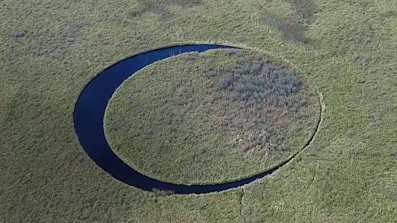 Why does the island look so perfectly circular