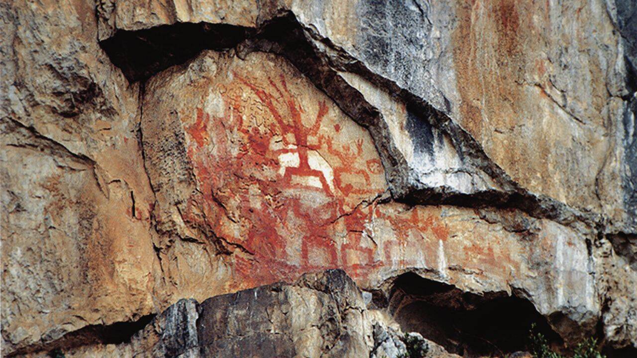 How could blood have helped the paintings survive for 2,000 years