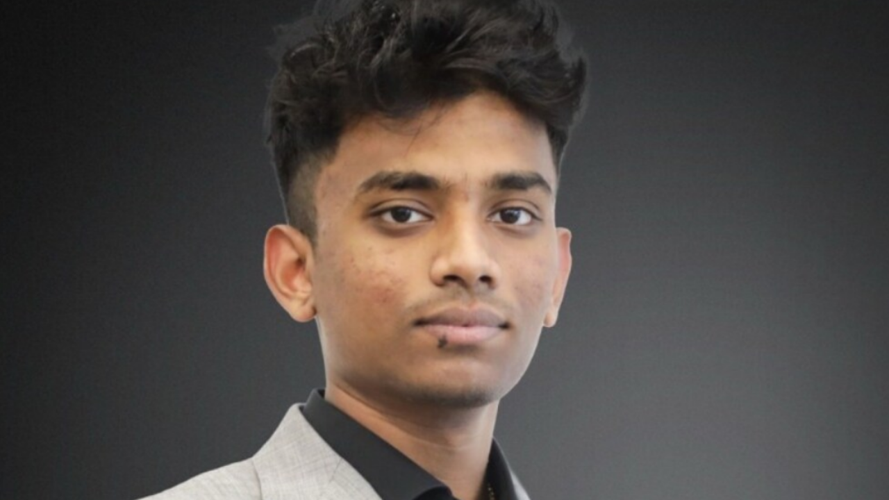 Indian origin Lakshmanan Meyyappan sets record as the youngest Chartered Accountant at 16