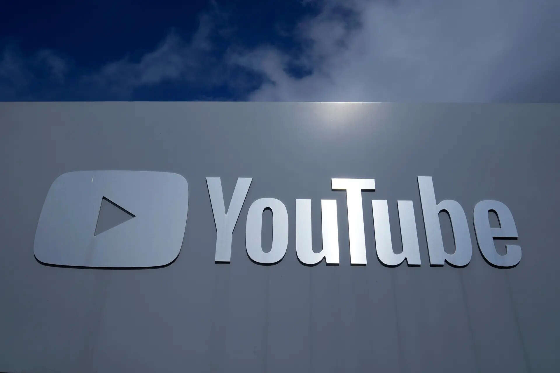 YouTube to change view count from August 24; creators may see bigger numbers
