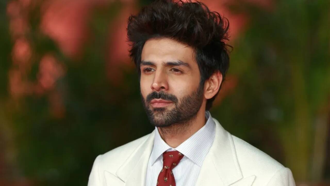 Kartik suffers severe knee injury on Kabir Khan's film, to undergo surgery