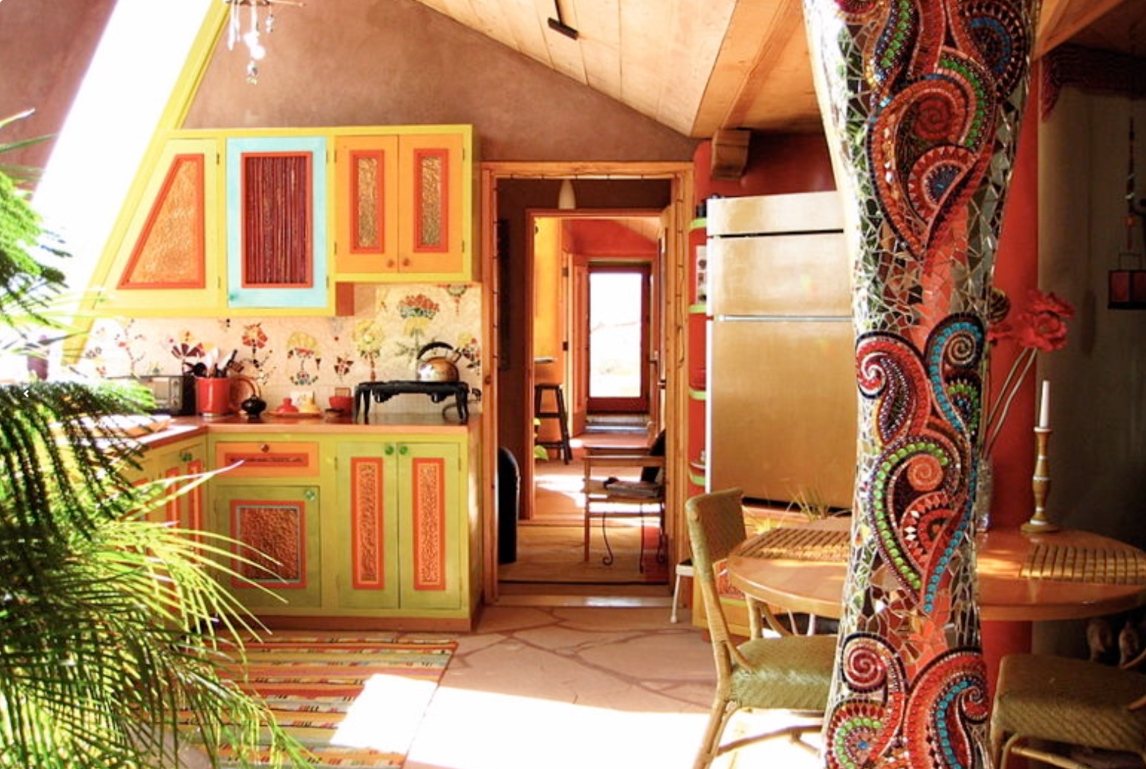 Designed to withstand Kansas' extreme weather (Image: Earthship's official site)<br>
