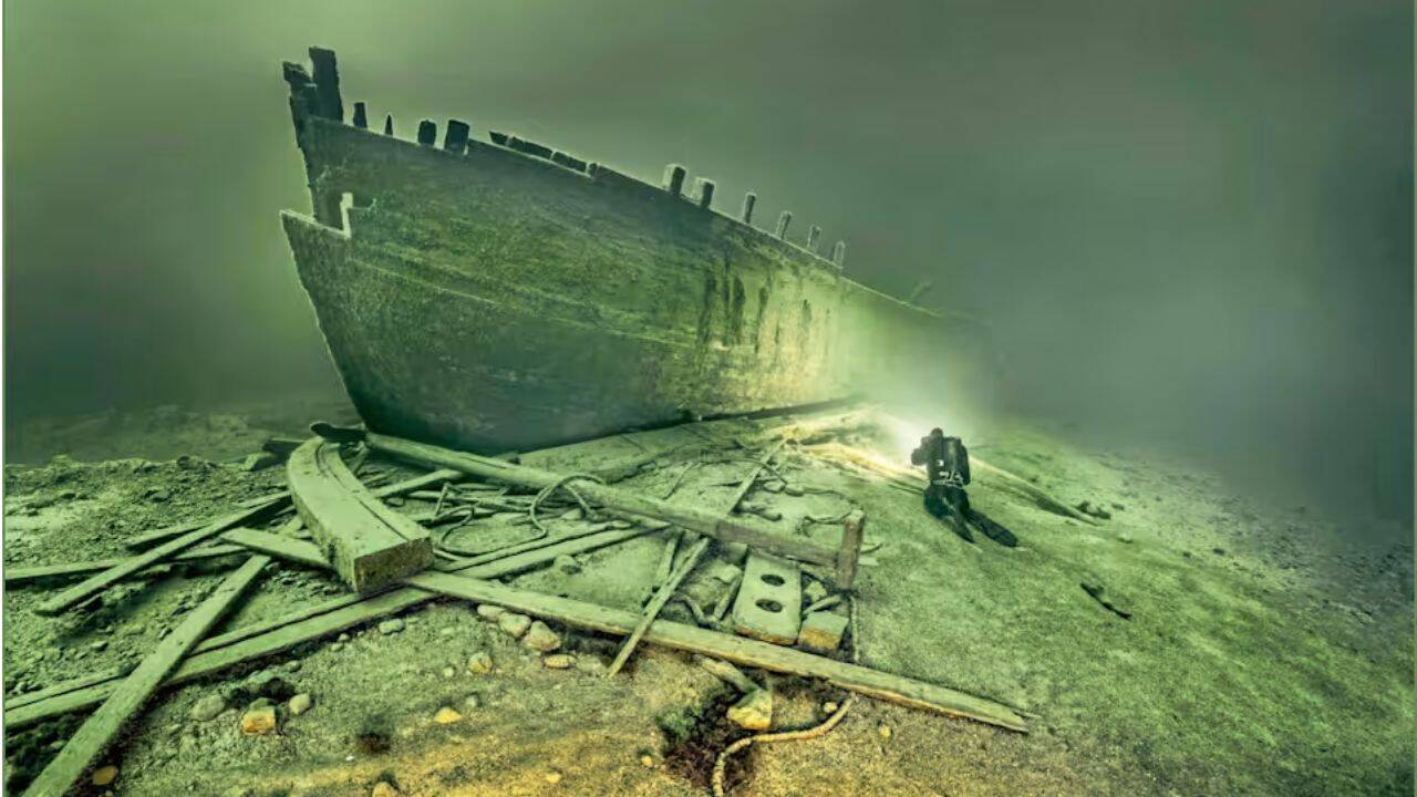 Why could so many shipwrecks be preserved in the Baltic Sea