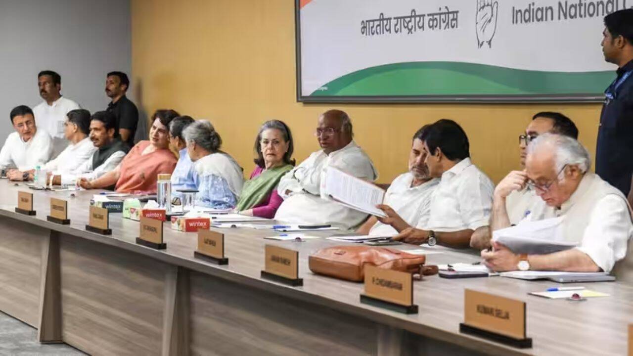 Congress CWC: Education Revamp Plan, Two-Stanza Vande Mataram, and Key Poll Demands