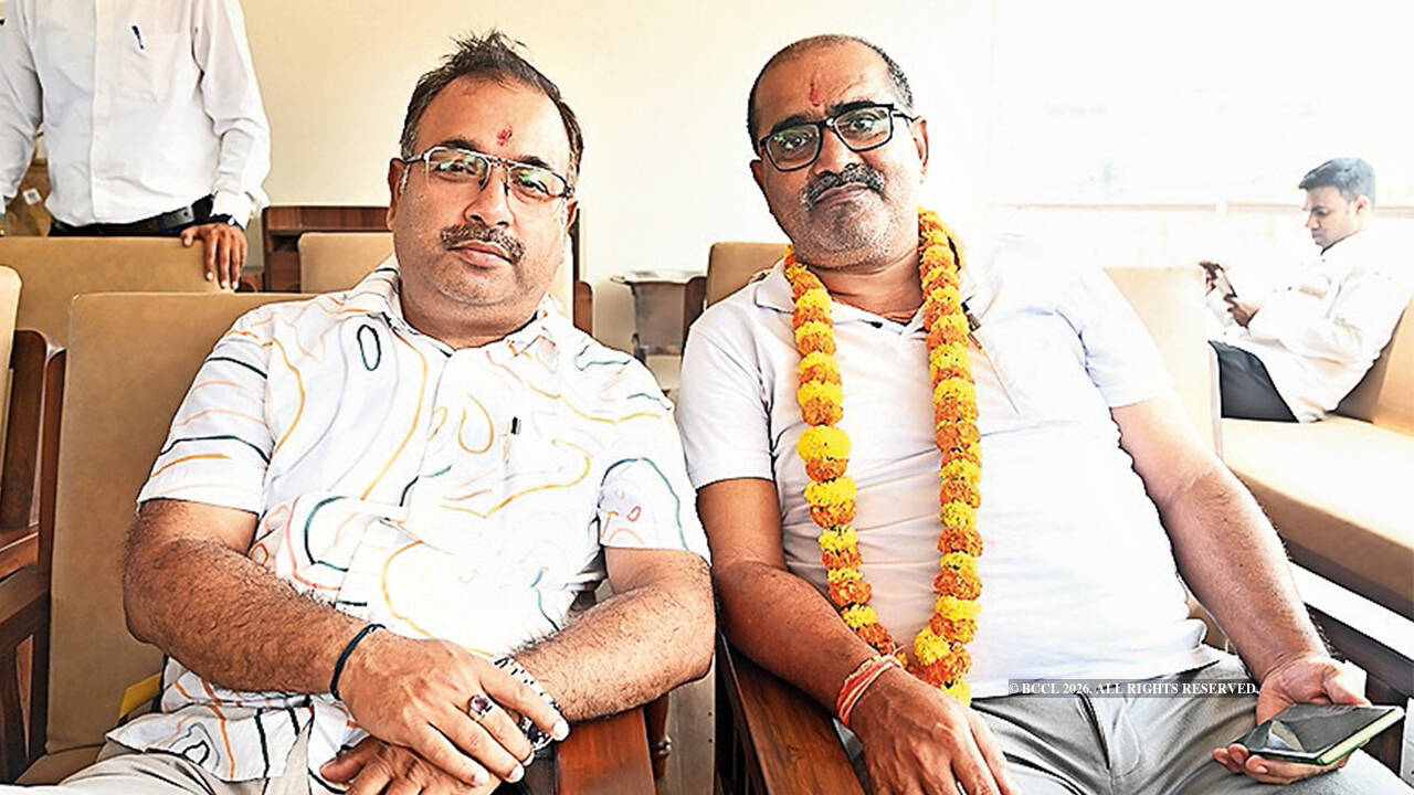 Amit Pandey (L) and Shivshankar <sub>​</sub>