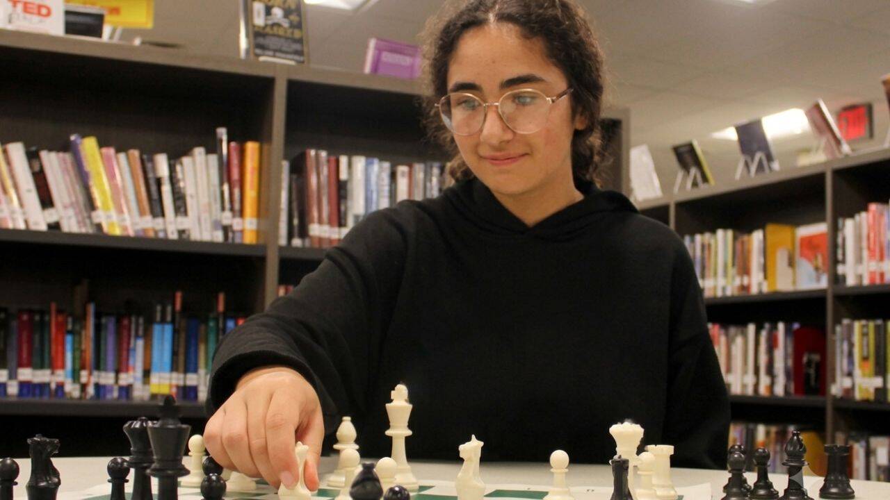 New York 8th grader tests AI for stress; basic model beats ChatGPT-4o