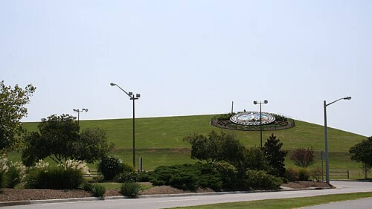 Garbage hill in Virginia Beach became America's first landfill park