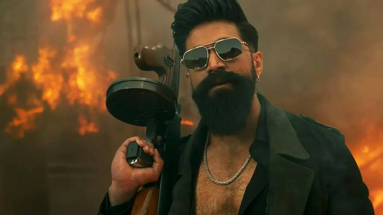 'Toxic' advance booking nears Rs 20 crore presales