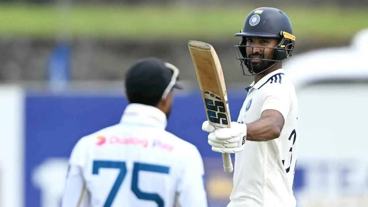 IND vs SL 2nd Test: Fernando ends Shubman Gill's stay at 50; India 3 down
