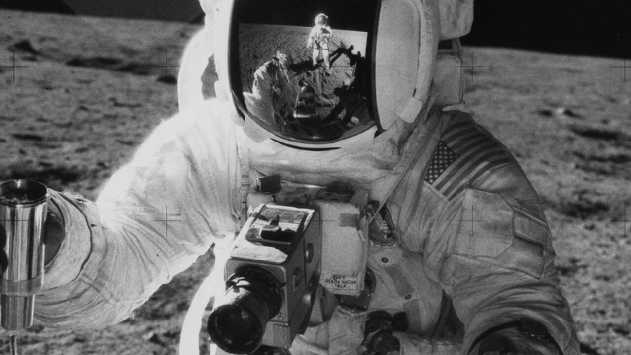 Alan Bean pointed Apollo 12’s camera at the sun and lost NASA’s live moon feed