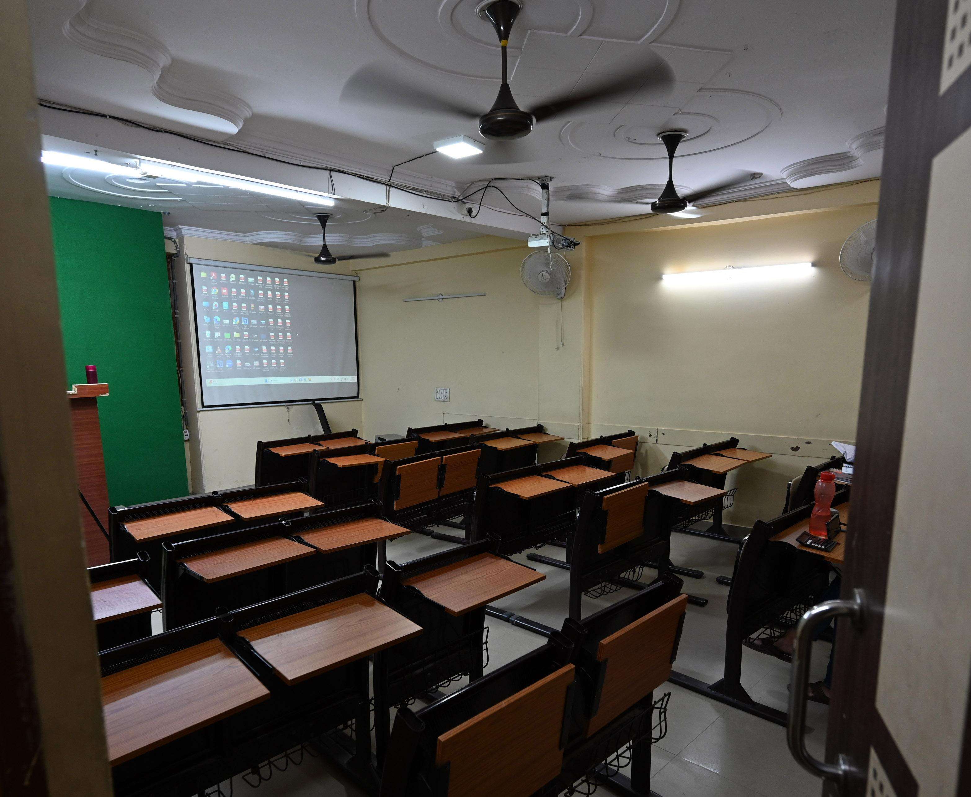 Maharashtra drafts law to regulate coaching centres, cap classes at five hours daily