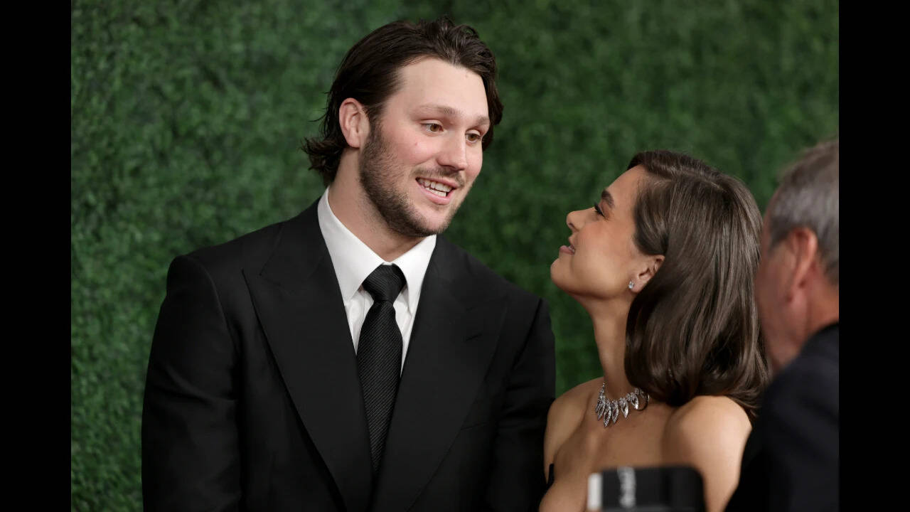 Josh Allen credits Hailee Steinfeld for mindset shift behind career-best form