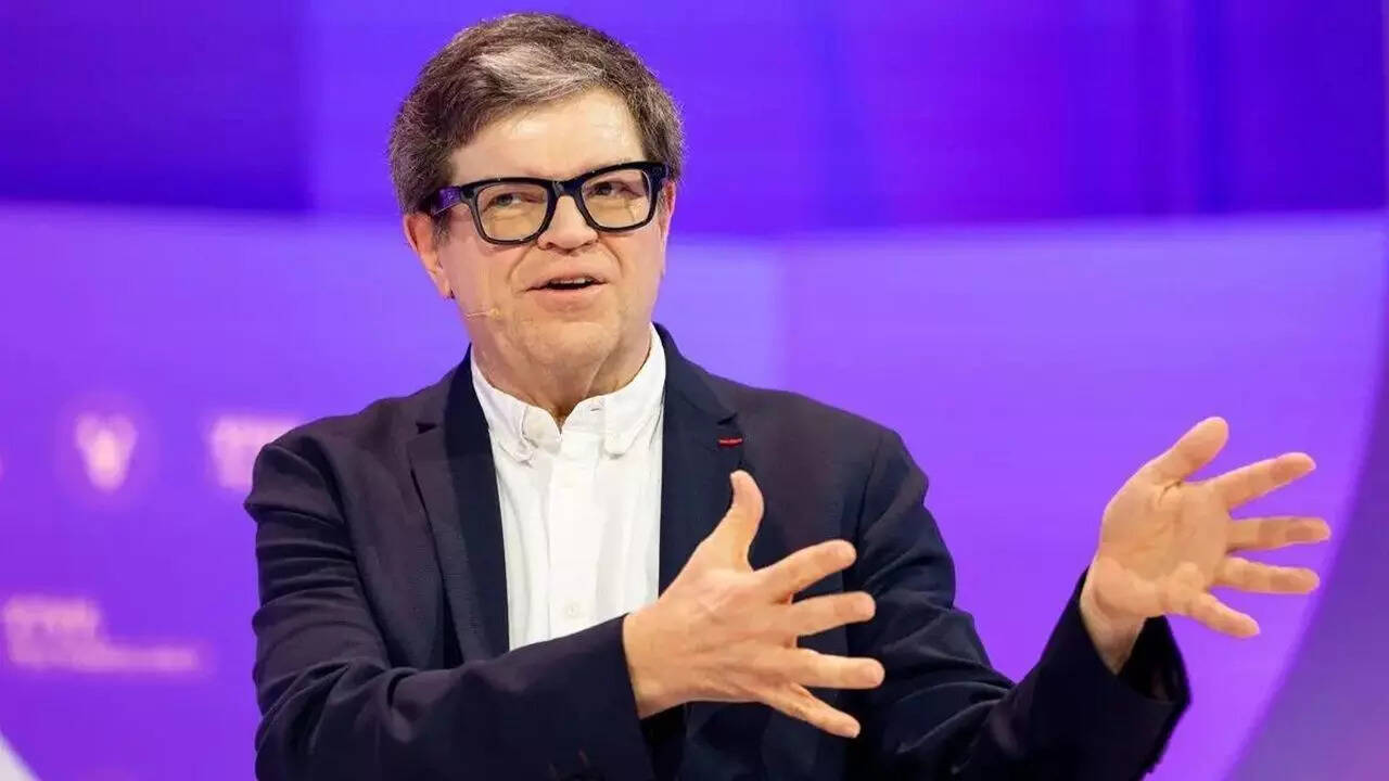 AI ‘Godfather’ Yann LeCun wants AI to solve his ‘bedroom problem’