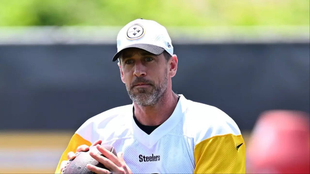 Aaron Rodgers presence leaves Steelers rookie Germie Bernard feeling anxious