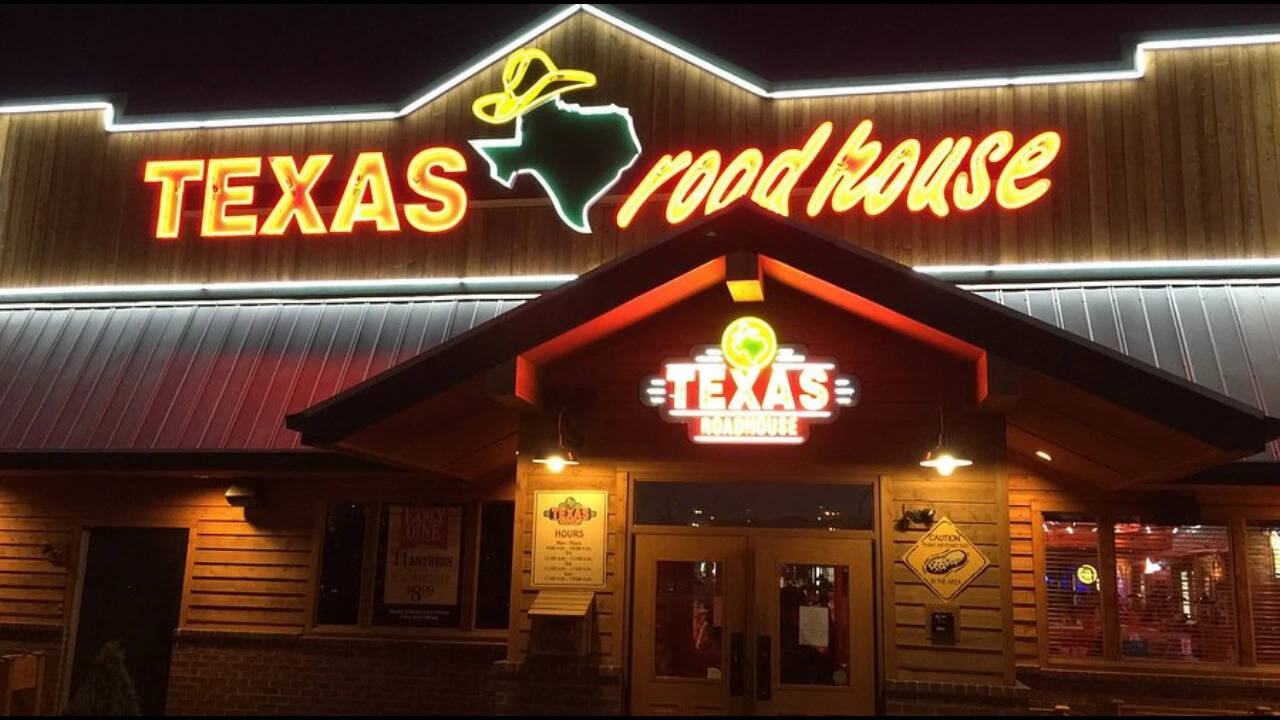 Texas Roadhouse says claims of employees discussing spitting in Black customers’ food in a Facebook group are ‘completely unfounded’
