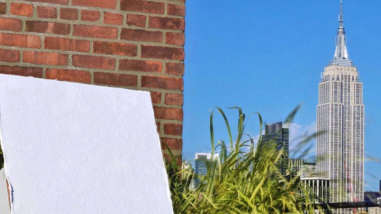 Columbia engineers develop pigment-free coating that kept surfaces 6°C cooler under Arizona sun