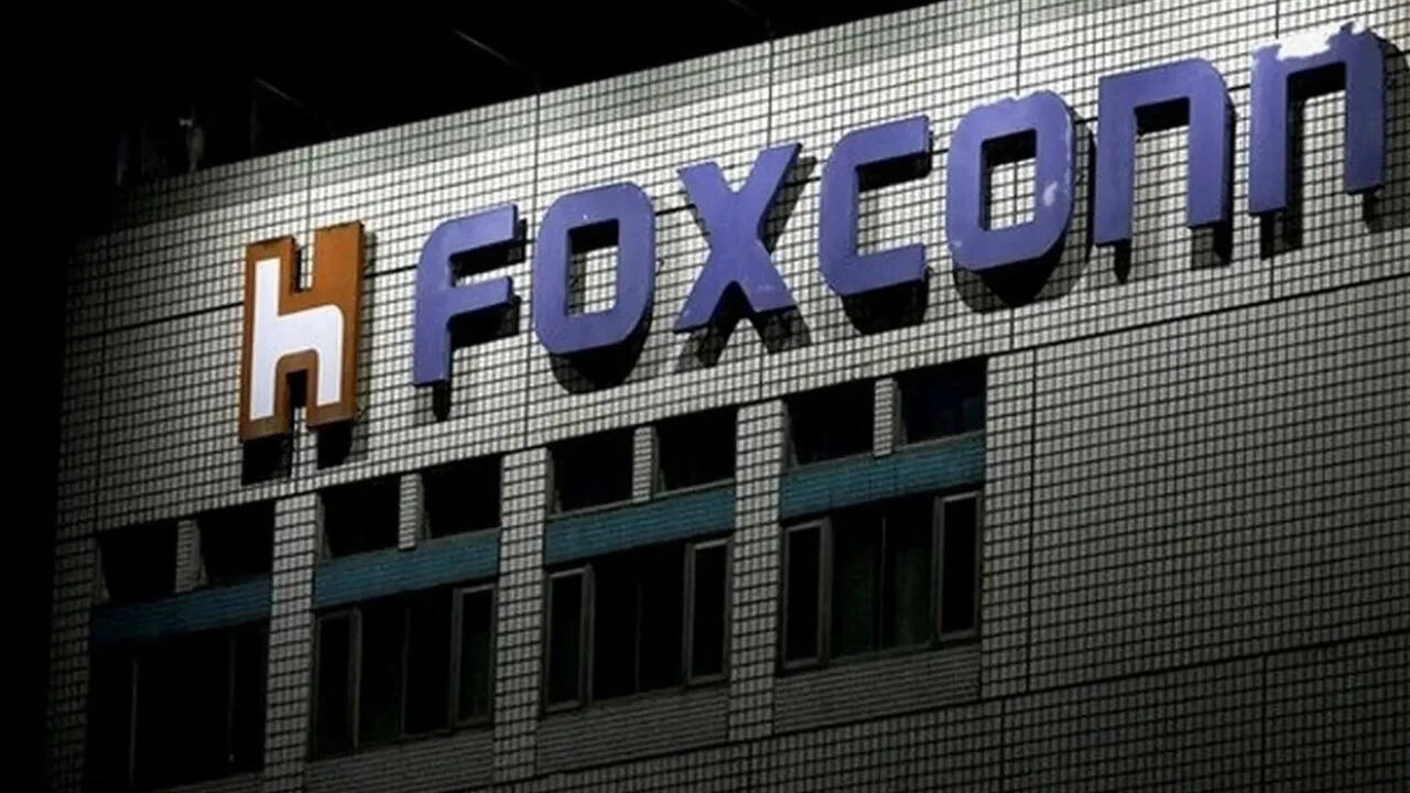 Foxconn looks for land parcel, Gujarat on radar