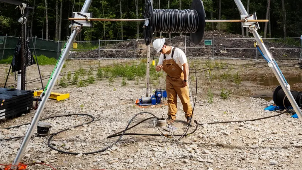 US startup uses underground 'lightning' to crack rock and make hydrogen