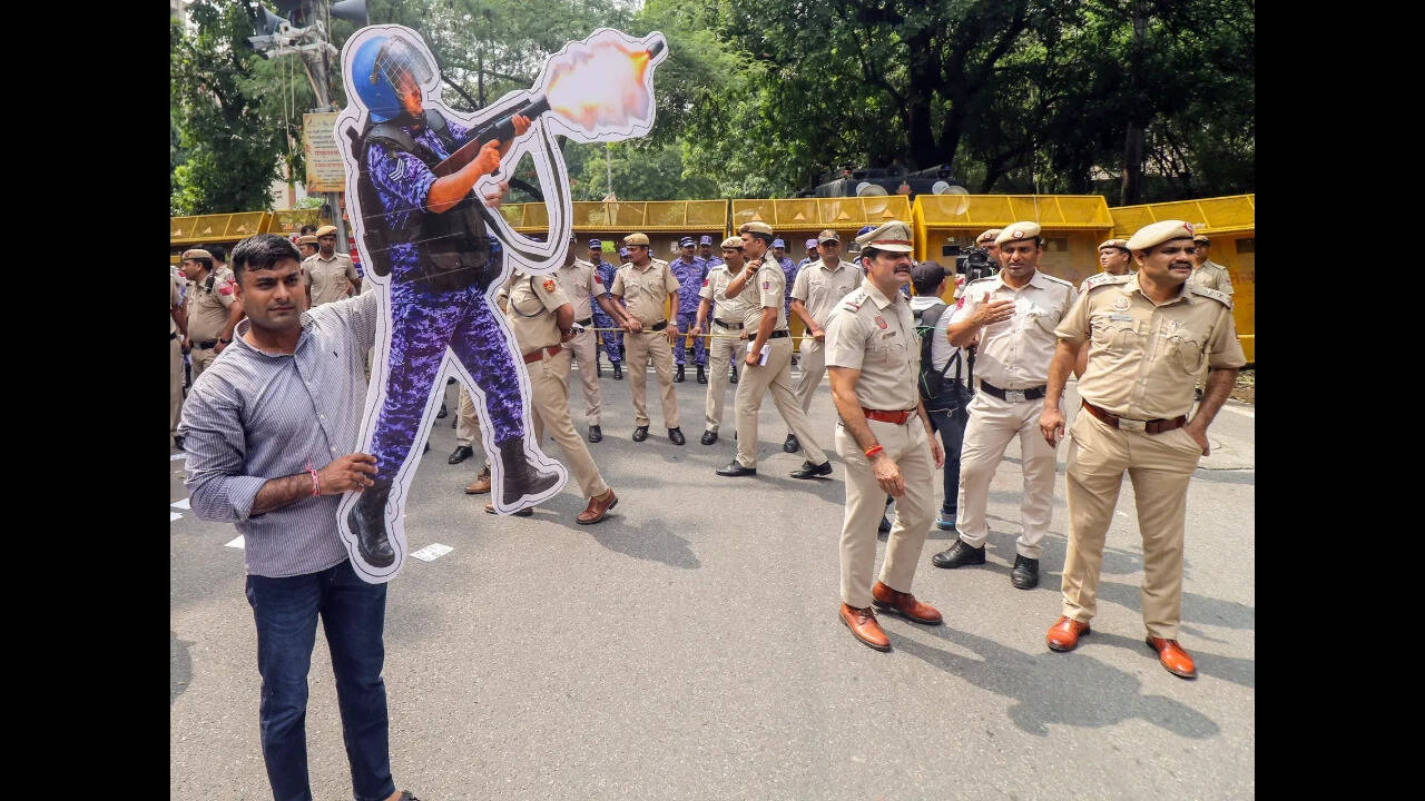 Delhi Police Constable PE&amp;MT 2025 postponed due to adverse weather; fresh dates awaited