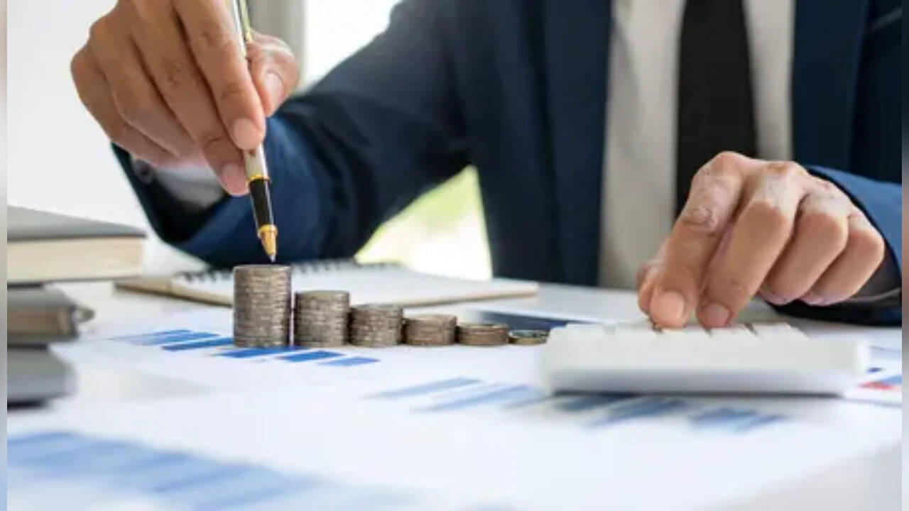 Govt achieves 78% of FY27 disinvestment, asset monetisation target in 5 months