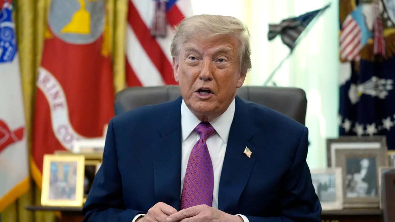Trump discovers two more things he can rename - Lakes, and his place in history