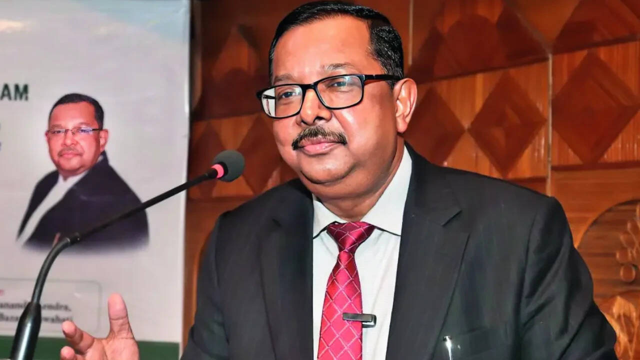 Right to question not defiance, every dissent not a threat: SC judge