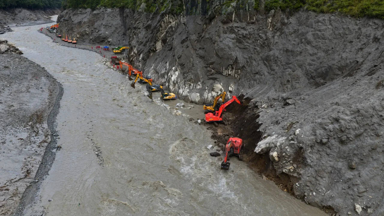 Nepal floods: Avalanche raced down Himalayas at 167 kmph, triggering deadly deluge