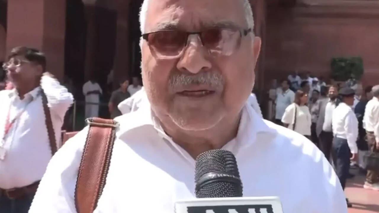 Another Punjab MP faces SIR trouble; ECI clarifies Dharamvira Gandhi’s name ‘very much there’