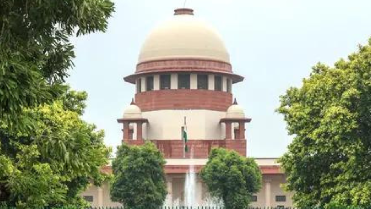 SC awards pension to Mumbai engineer who forged ST certificate