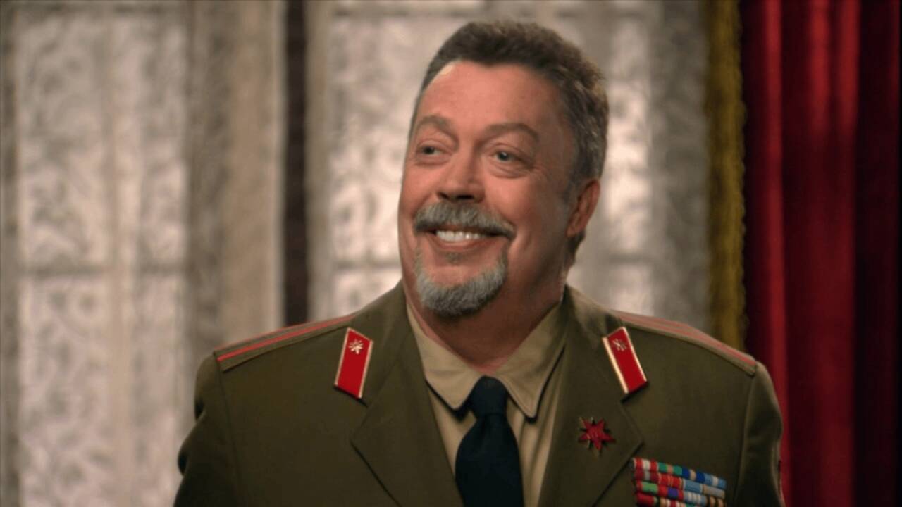All about Tim Curry’s 1993 Mediterranean-themed Los Angeles home